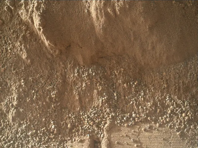 Sol 58: Mars Hand Lens Imager (MAHLI)
