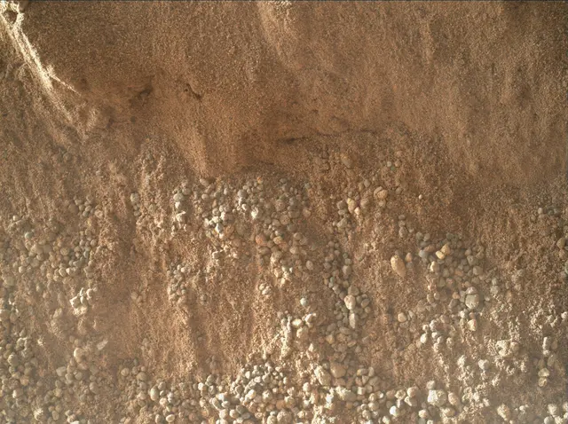 Sol 58: Mars Hand Lens Imager (MAHLI)