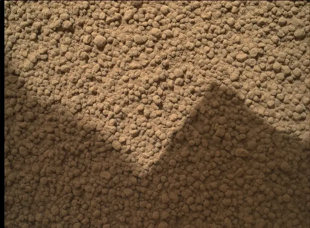 Sol 60: Mars Hand Lens Imager (MAHLI)
