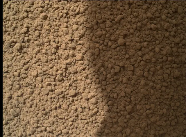 Sol 60: Mars Hand Lens Imager (MAHLI)