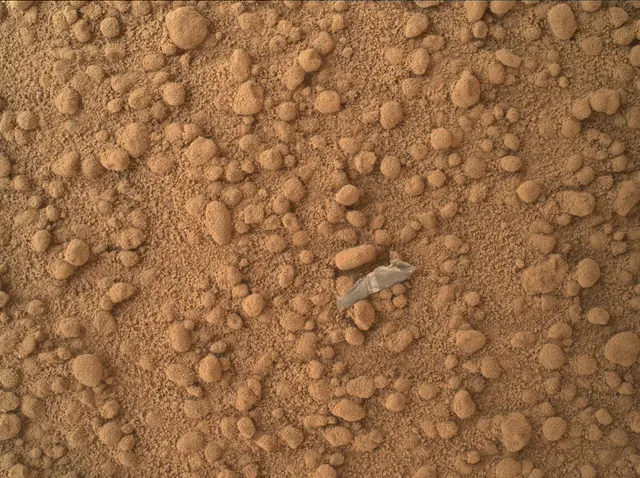 Sol 65: Mars Hand Lens Imager (MAHLI)