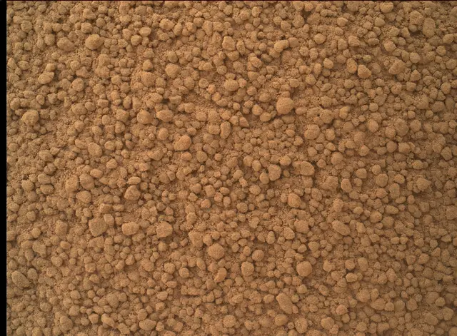 Sol 67: Mars Hand Lens Imager (MAHLI)