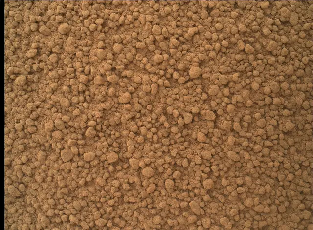 Sol 67: Mars Hand Lens Imager (MAHLI)