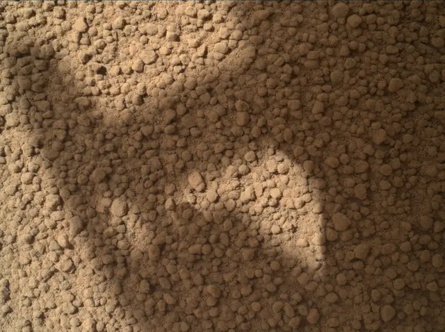 Sol 67: Mars Hand Lens Imager (MAHLI)