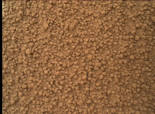Sol 69: Mars Hand Lens Imager (MAHLI)