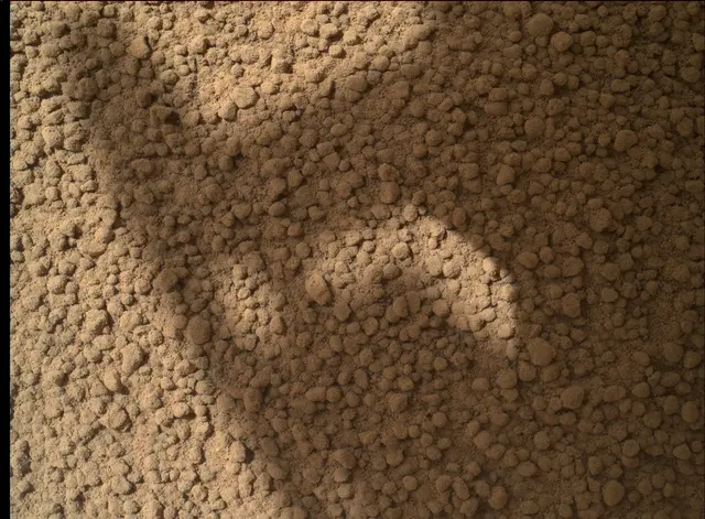 Sol 69: Mars Hand Lens Imager (MAHLI)