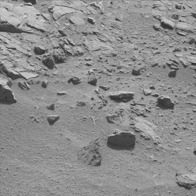 Sol 75: Mast Camera (Mastcam)