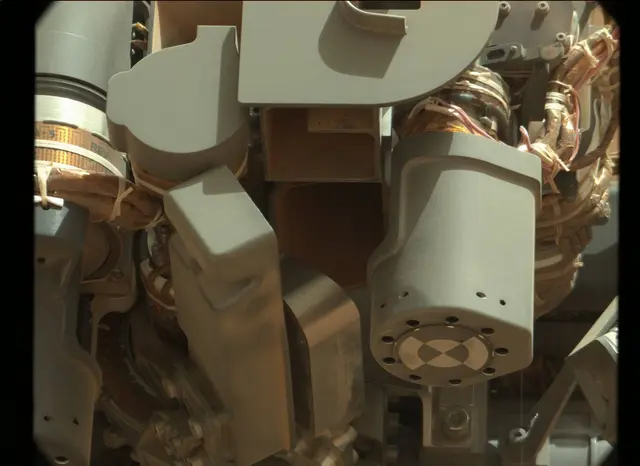 Sol 81: Mast Camera (Mastcam)