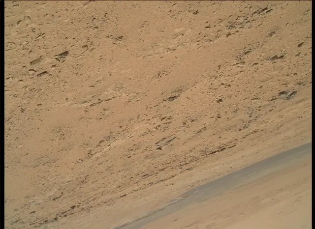 Sol 84: Mars Hand Lens Imager (MAHLI)