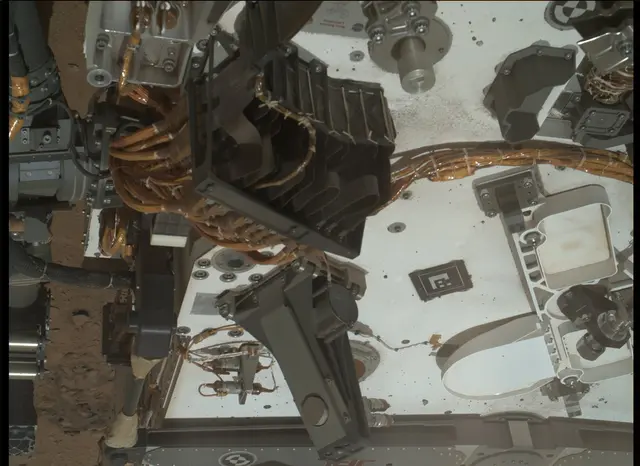 Sol 84: Mars Hand Lens Imager (MAHLI)