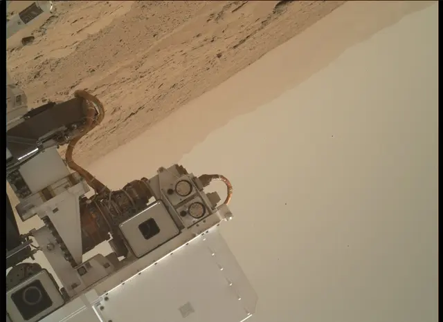 Sol 85: Mars Hand Lens Imager (MAHLI)