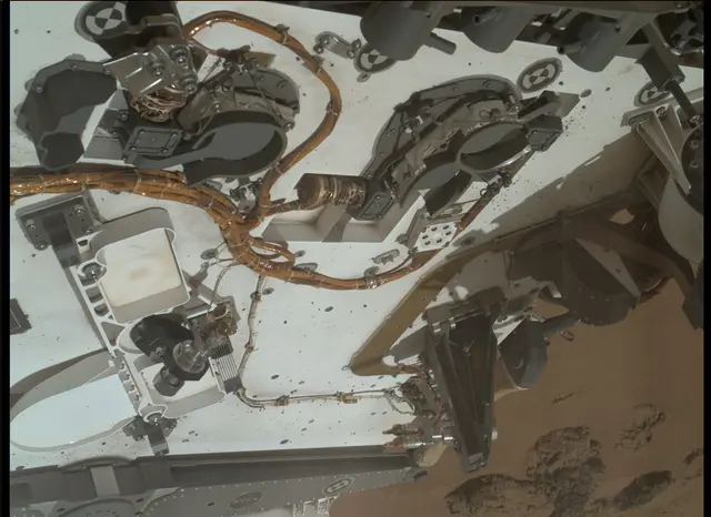 Sol 85: Mars Hand Lens Imager (MAHLI)