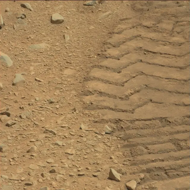 Sol 88: Mast Camera (Mastcam)