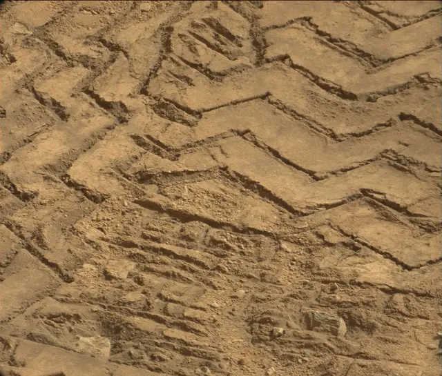 Sol 89: Mast Camera (Mastcam)