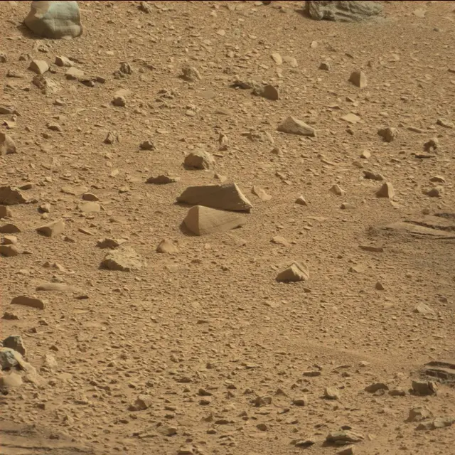 Sol 89: Mast Camera (Mastcam)