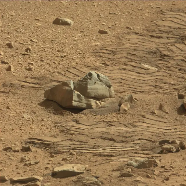 Sol 89: Mast Camera (Mastcam)