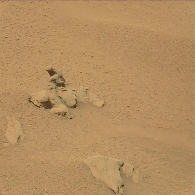 Sol 90: Mast Camera (Mastcam)