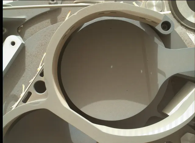 Sol 93: Mars Hand Lens Imager (MAHLI)
