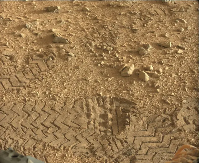 Sol 94: Mast Camera (Mastcam)