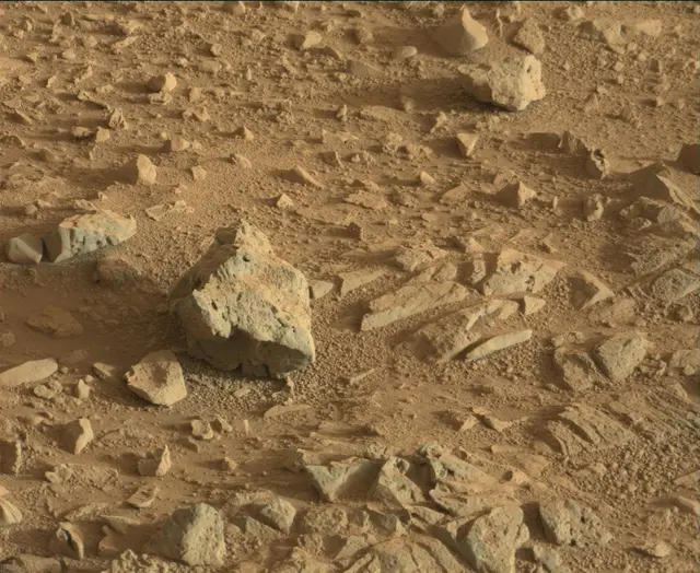 Sol 94: Mast Camera (Mastcam)