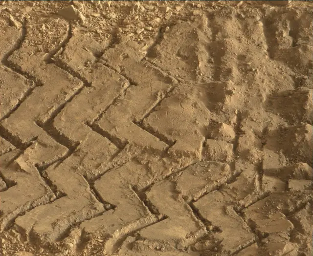 Sol 94: Mast Camera (Mastcam)
