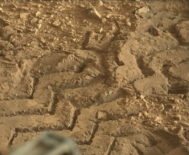 Sol 94: Mast Camera (Mastcam)