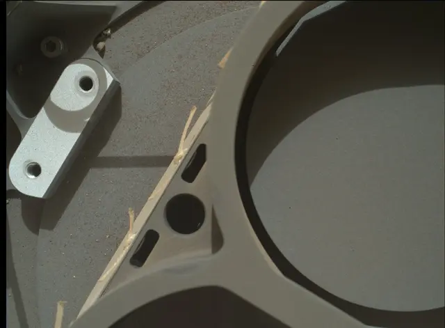 Sol 96: Mars Hand Lens Imager (MAHLI)