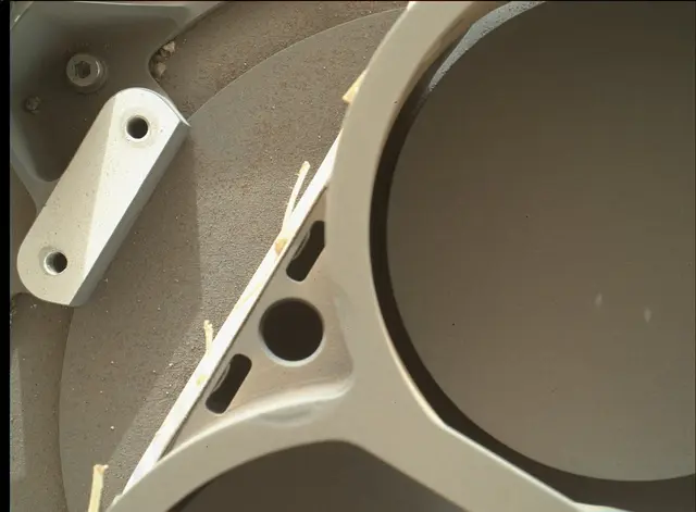 Sol 96: Mars Hand Lens Imager (MAHLI)