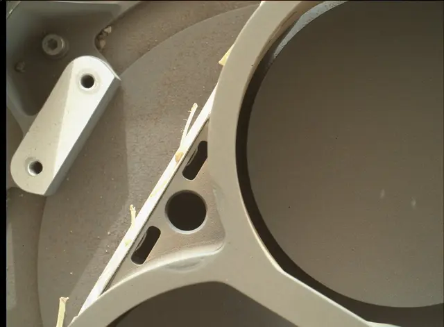 Sol 96: Mars Hand Lens Imager (MAHLI)