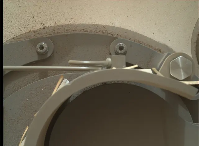 Sol 98: Mars Hand Lens Imager (MAHLI)