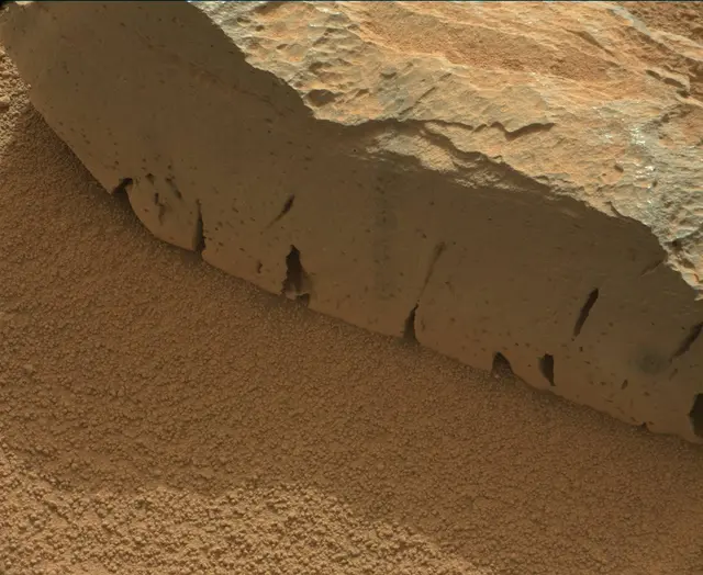 Sol 100: Mast Camera (Mastcam)