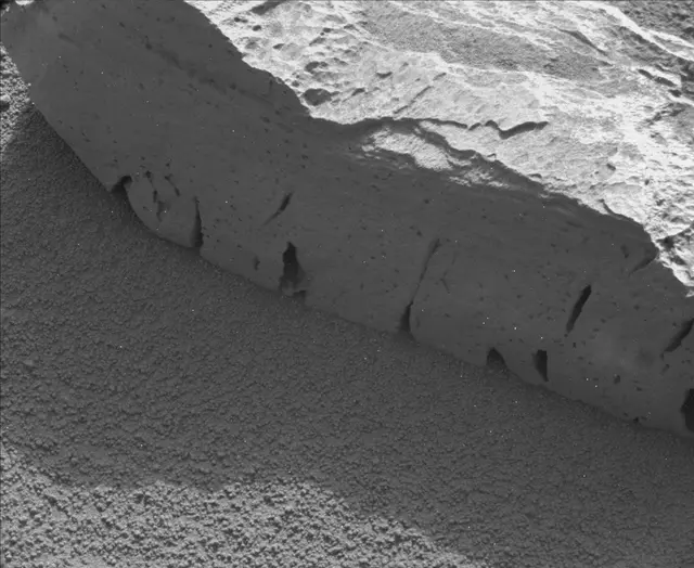Sol 100: Mast Camera (Mastcam)
