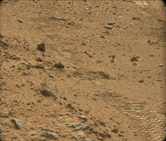 Sol 106: Mast Camera (Mastcam)