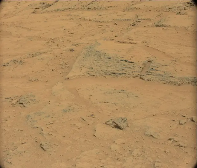 Sol 106: Mast Camera (Mastcam)