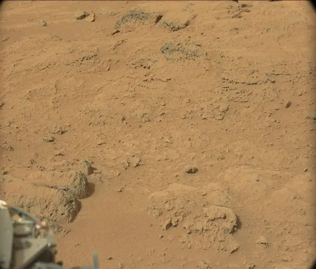 Sol 106: Mast Camera (Mastcam)