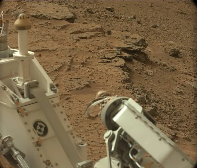 Sol 106: Mast Camera (Mastcam)