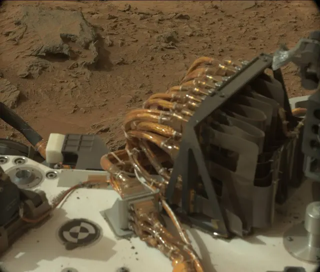 Sol 106: Mast Camera (Mastcam)