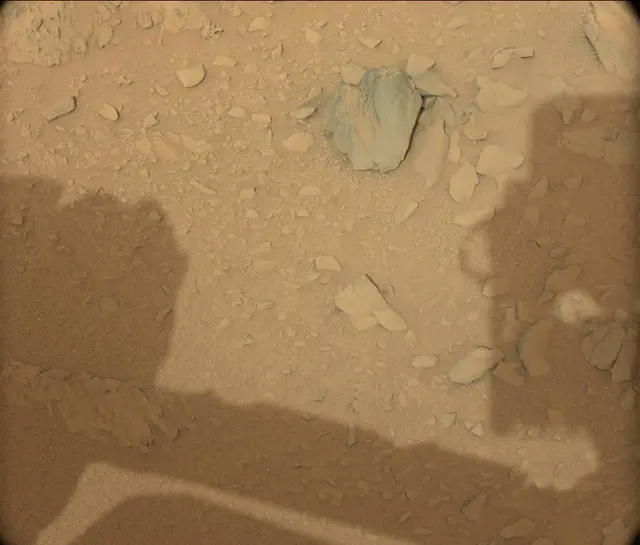 Sol 106: Mast Camera (Mastcam)