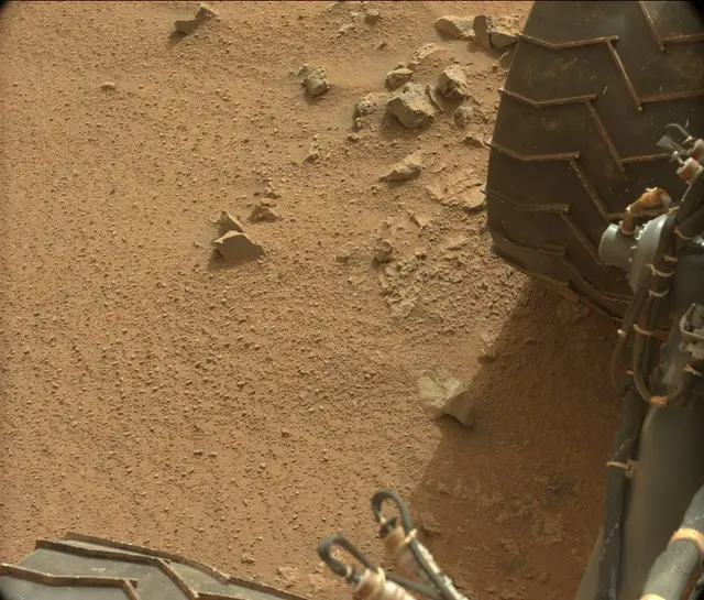 Sol 106: Mast Camera (Mastcam)