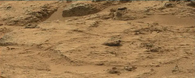 Sol 107: Mast Camera (Mastcam)