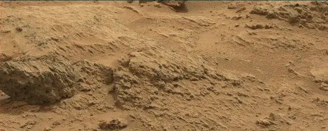Sol 107: Mast Camera (Mastcam)