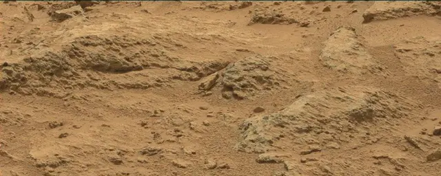 Sol 107: Mast Camera (Mastcam)
