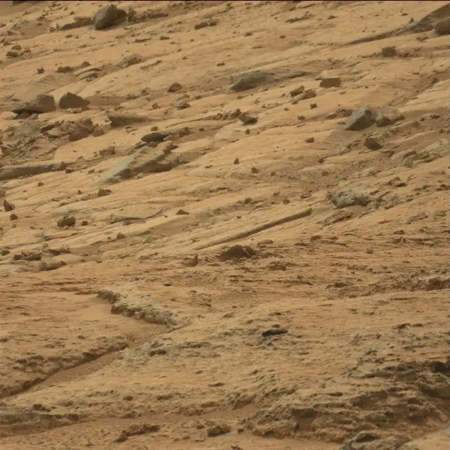 Sol 107: Mast Camera (Mastcam)