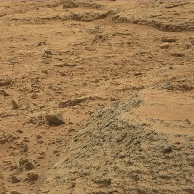 Sol 107: Mast Camera (Mastcam)