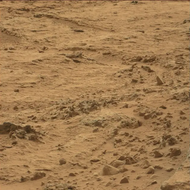 Sol 107: Mast Camera (Mastcam)