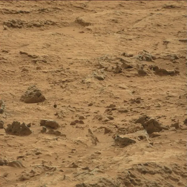 Sol 107: Mast Camera (Mastcam)