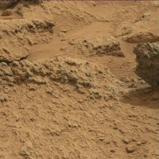Sol 107: Mast Camera (Mastcam)