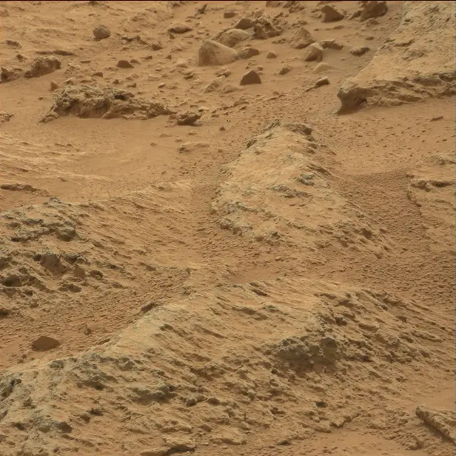 Sol 107: Mast Camera (Mastcam)