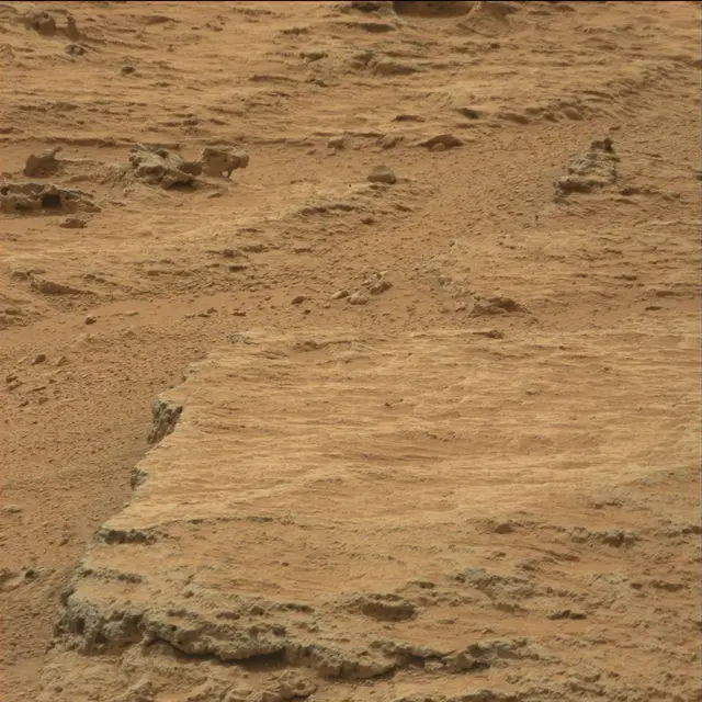 Sol 107: Mast Camera (Mastcam)