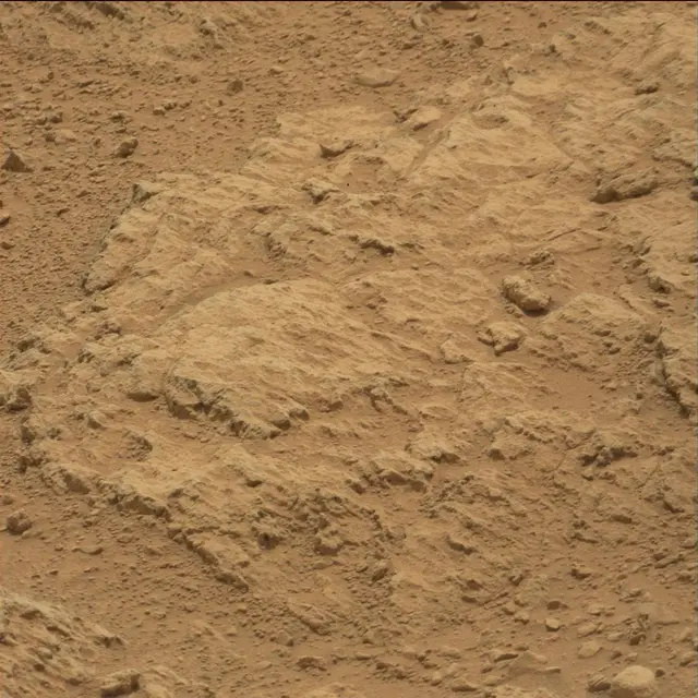 Sol 107: Mast Camera (Mastcam)